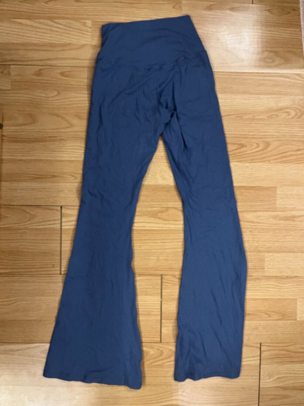 Aerie Blue High-Waisted Flare Leggings- Size Medium